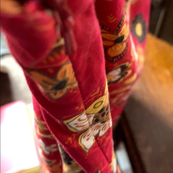 Dark red floral skirt - Picture 4 of 7